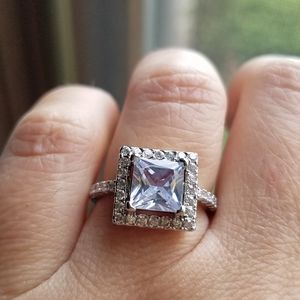 Swarovski Elements 925 Sterling Silver Princess CZ Diamond Solitaire Ring NEW